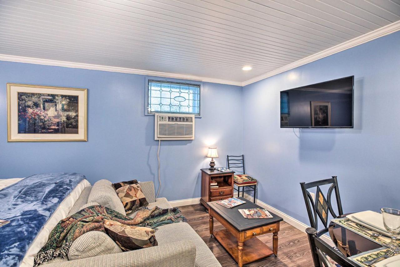 Updated Williamstown Apartment With Kitchen! Bagian luar foto