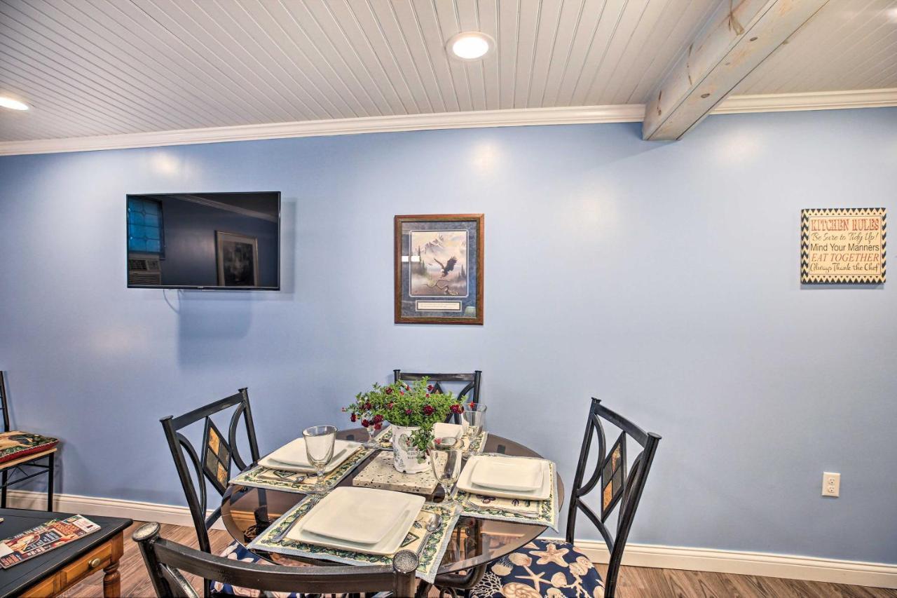 Updated Williamstown Apartment With Kitchen! Bagian luar foto