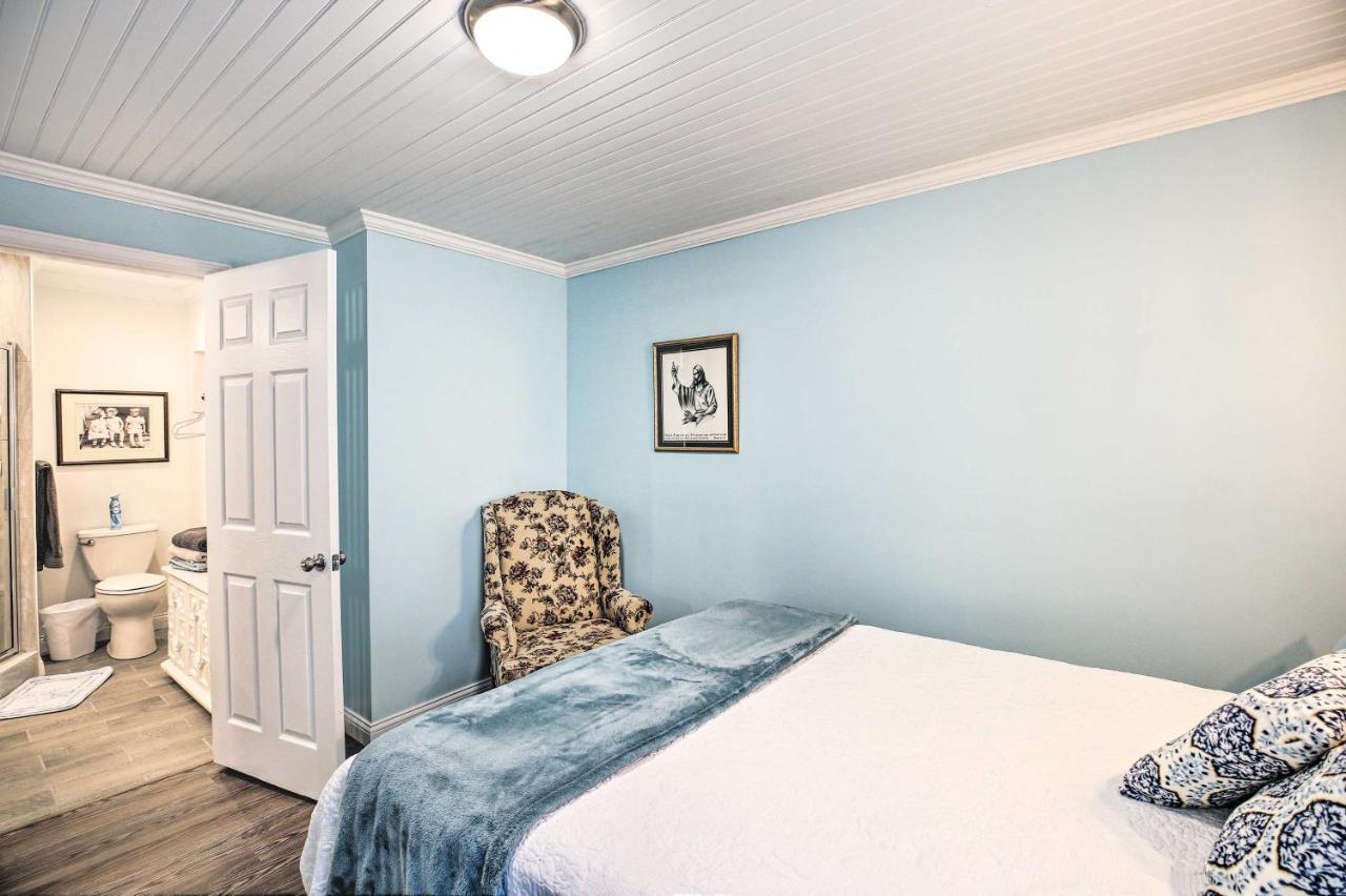Updated Williamstown Apartment With Kitchen! Bagian luar foto